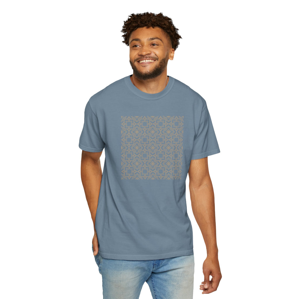 01 - Vintage Baroque pattern Tee