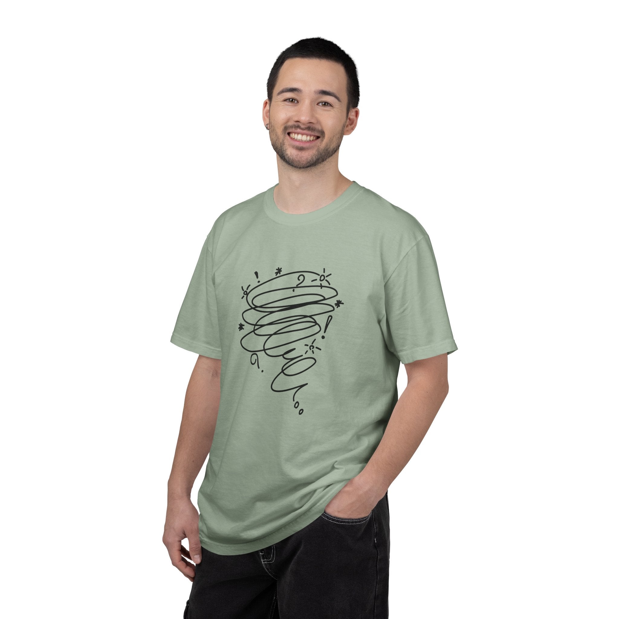 01- Minimal hand drawing Tee / Tee minimaliste dessin