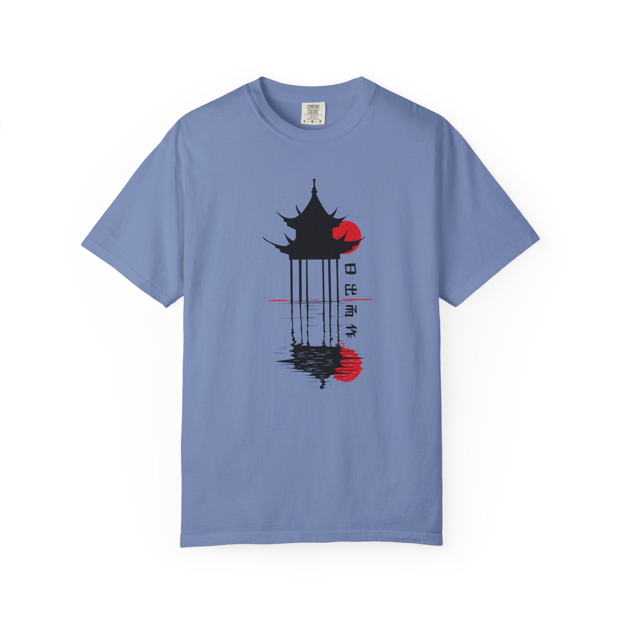 01 - Unisex Japanese Temple Graphic Tee  / Tee unisex temple Japonais