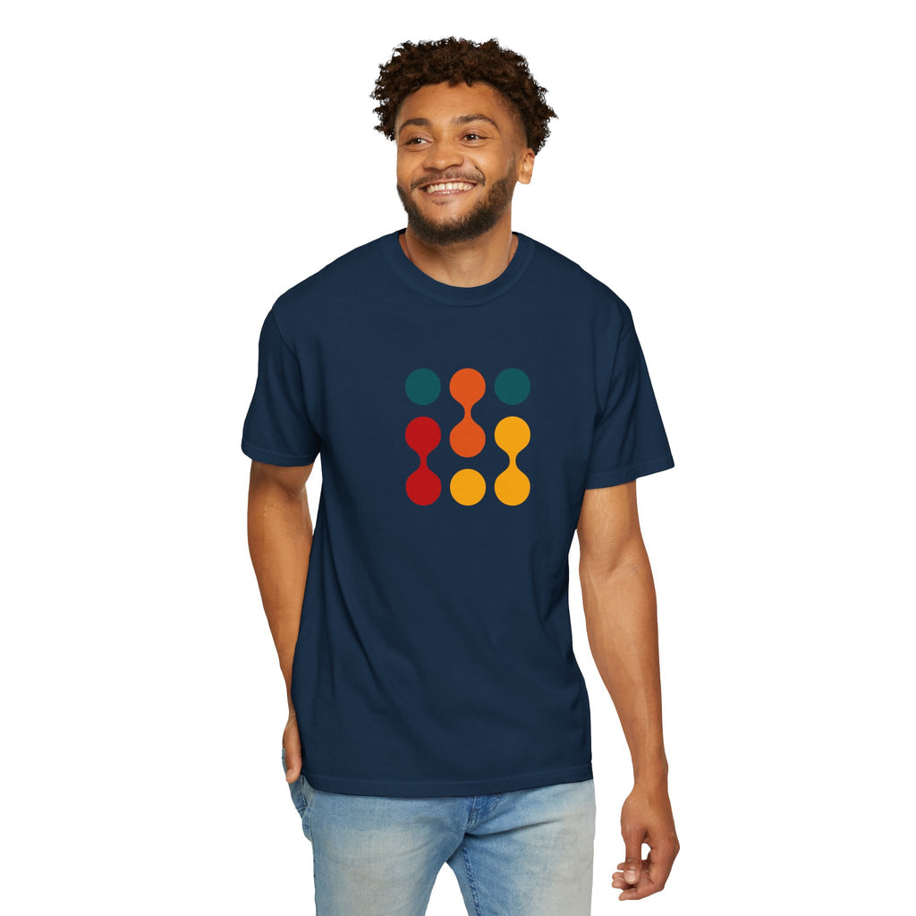 01- Geometric Tech Tee / Tee géométrique Tech