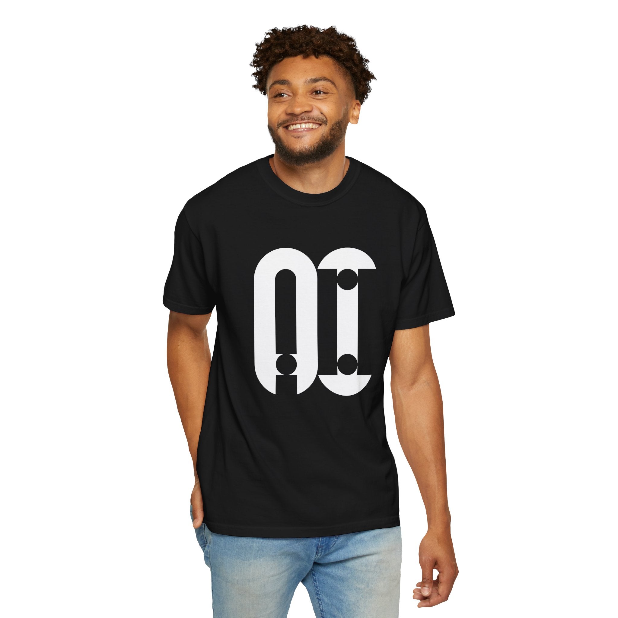 01- Unisex AI graphic Tee / Tee unisex graphique IA