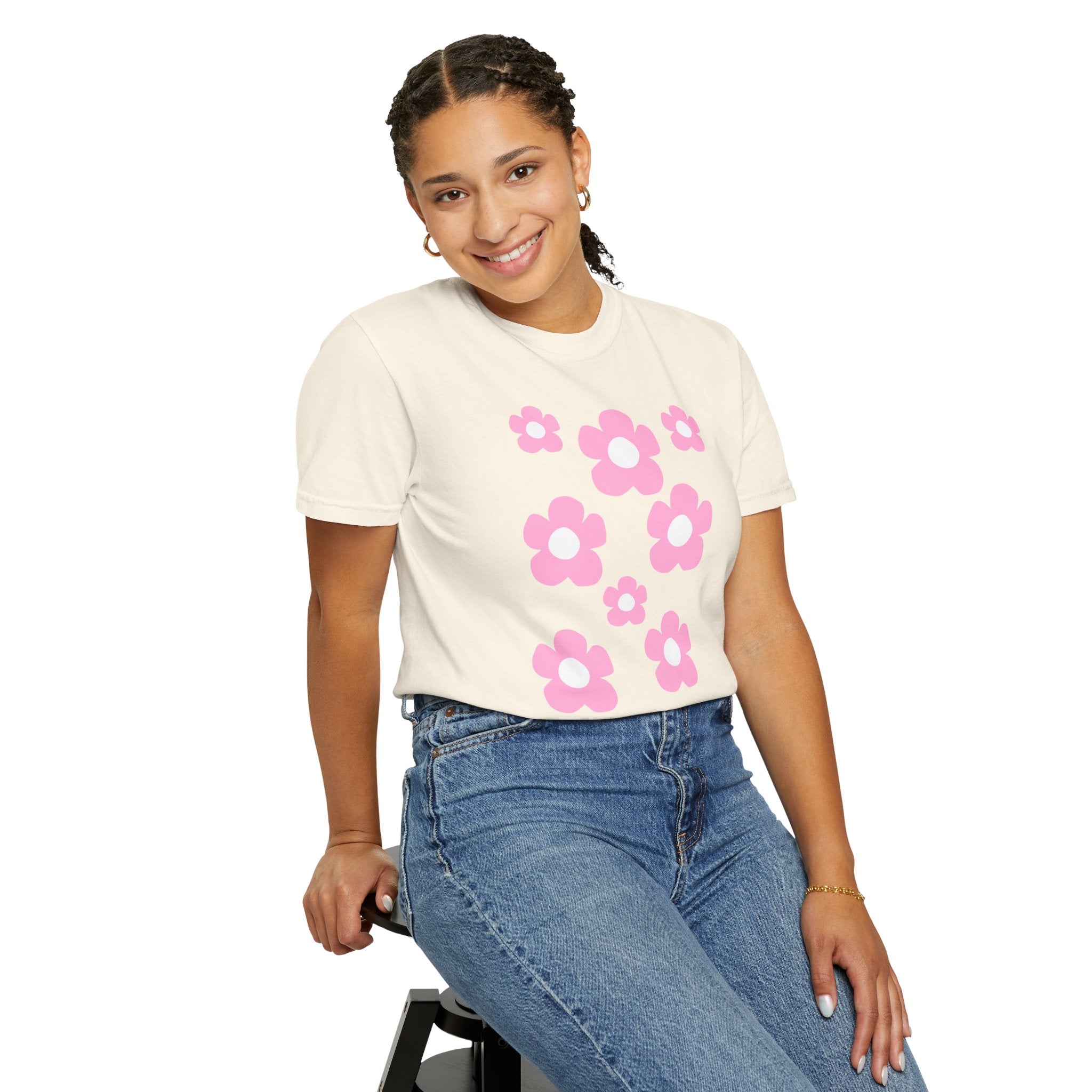 01 - Woman Minimal Groovy Flower Tee / Tee Minimaliste Fleur Fleur Groovy