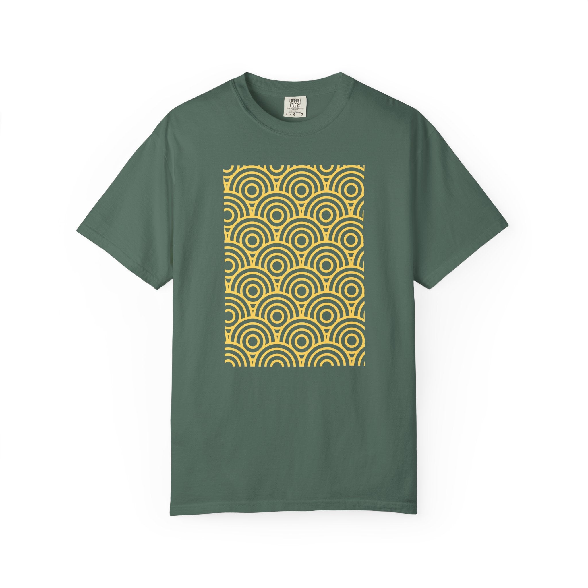 01 - Geometric Tee  / Tee Géométrique