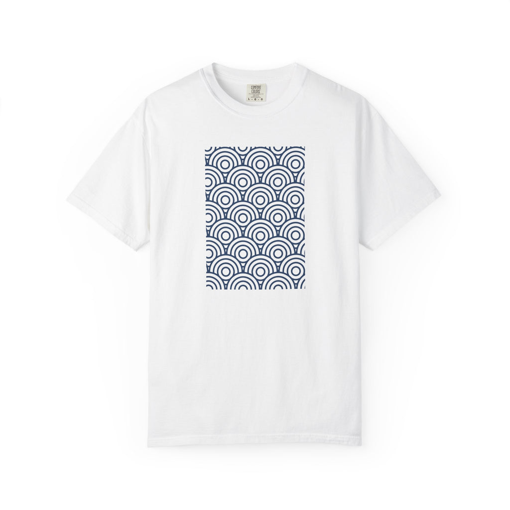 01- Geometric Vintage Tee / Tee Vintage Géométrique
