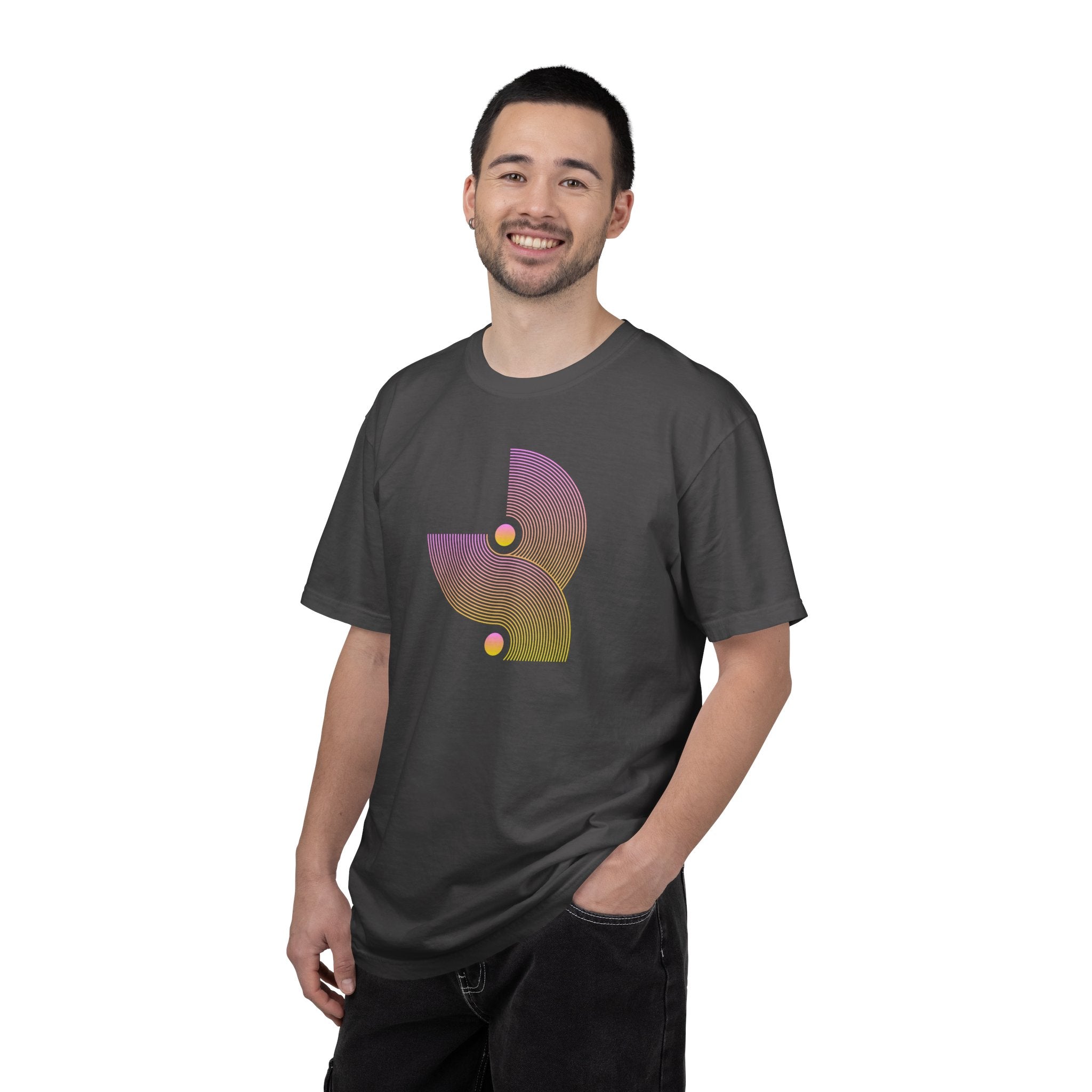 01- Retro Graphic Tee