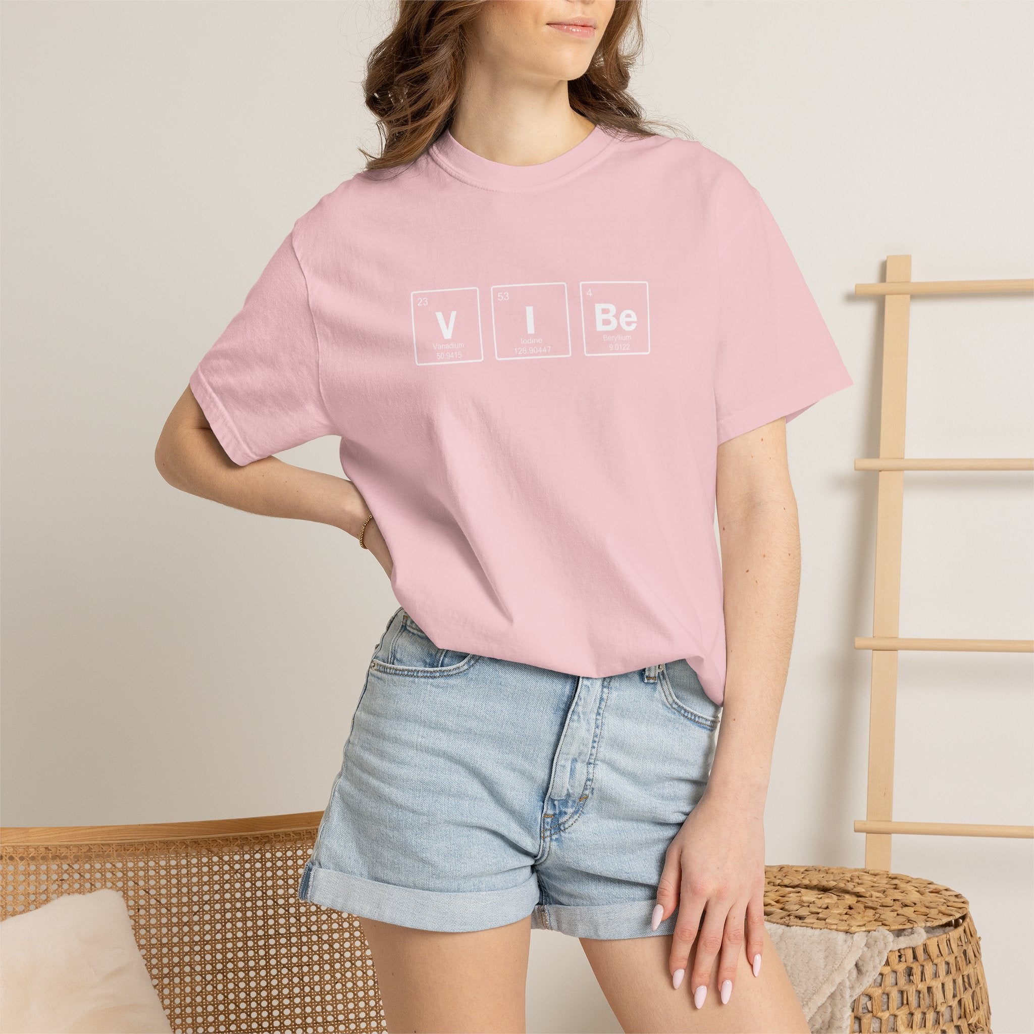 01 - Vibe graphic Tee