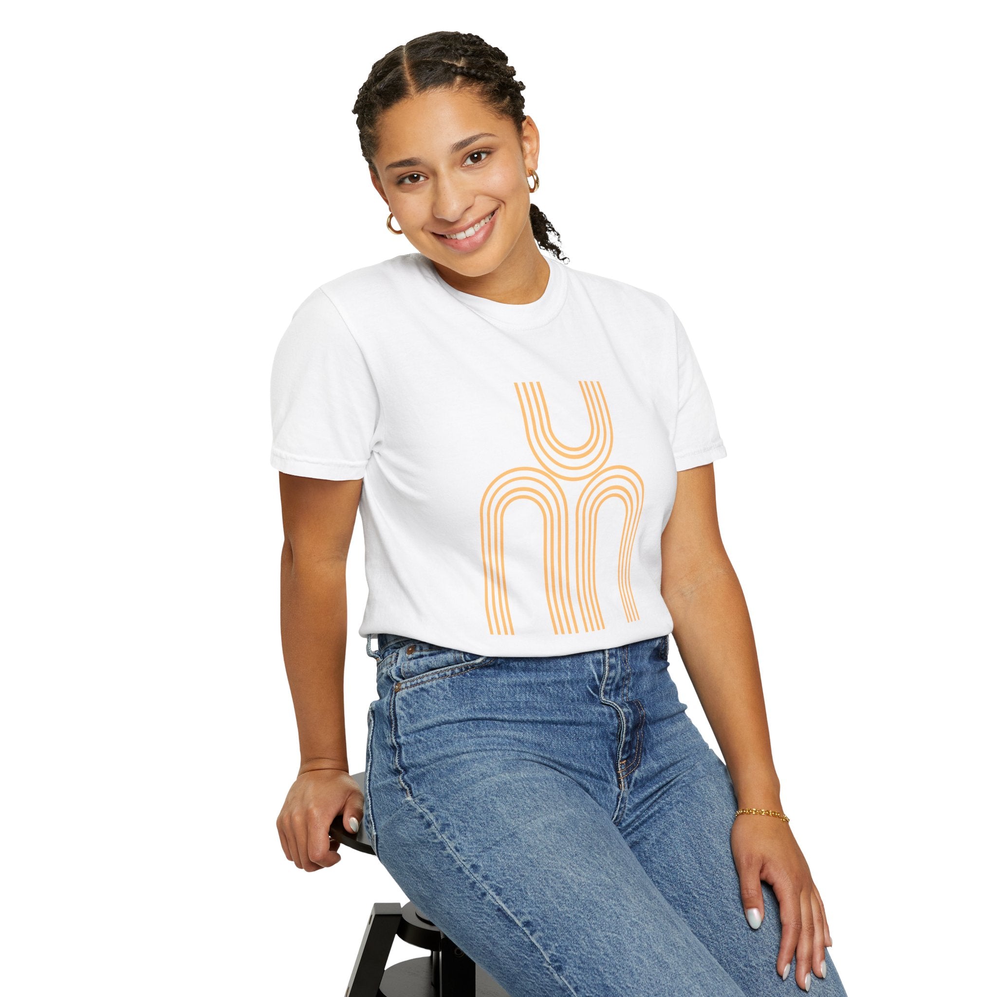 01 - Unisex Arch Tee