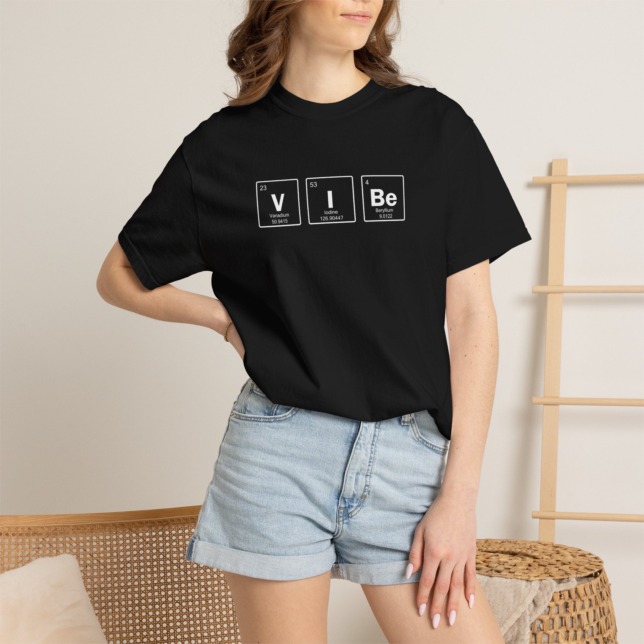 01 - Vibe graphic Tee