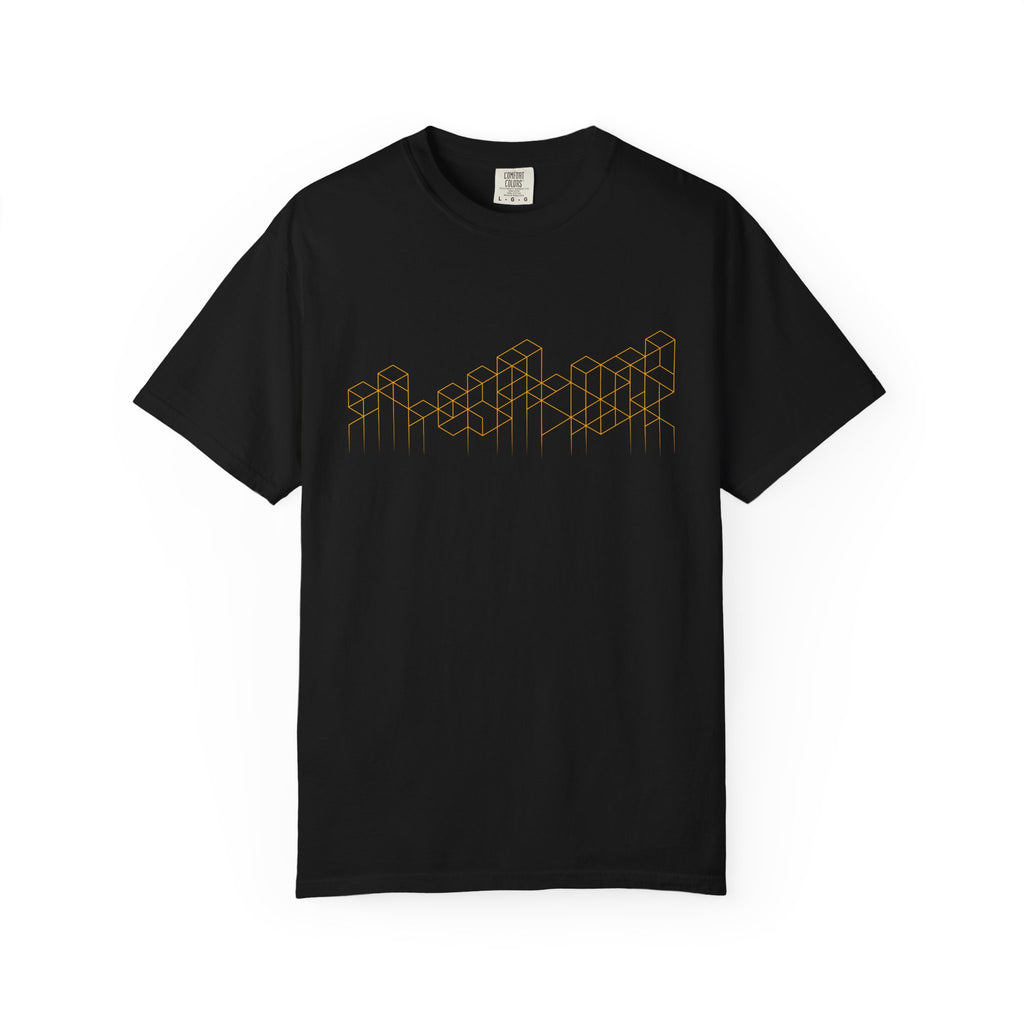 01- Geometric Tech Tee / Tee géométrique Tech