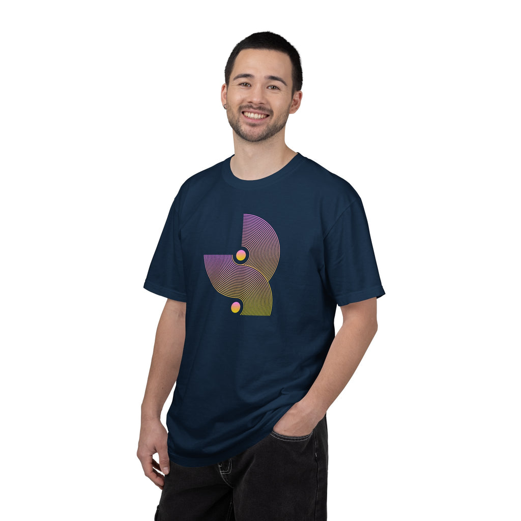 01- Retro Graphic Tee