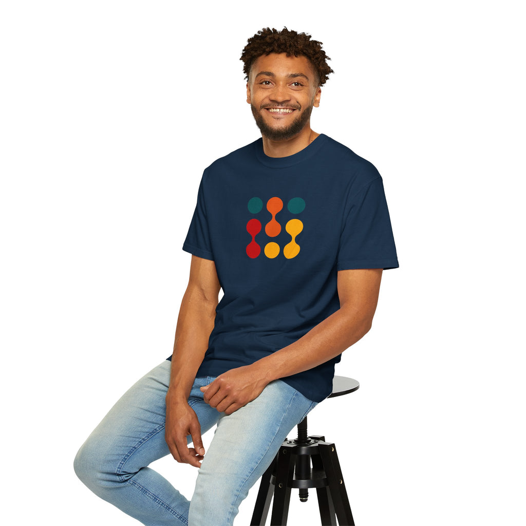 01- Geometric Tech Tee / Tee géométrique Tech