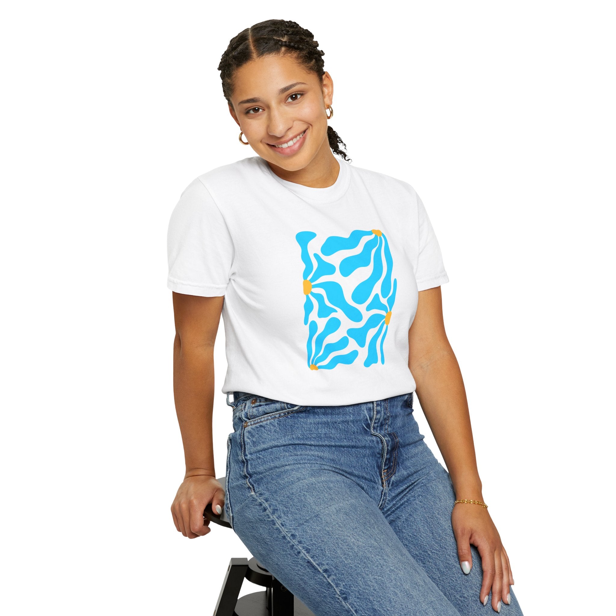 01- Unisex Blue groovy Flowers Tee / Unisexe Tee Groovy Floral