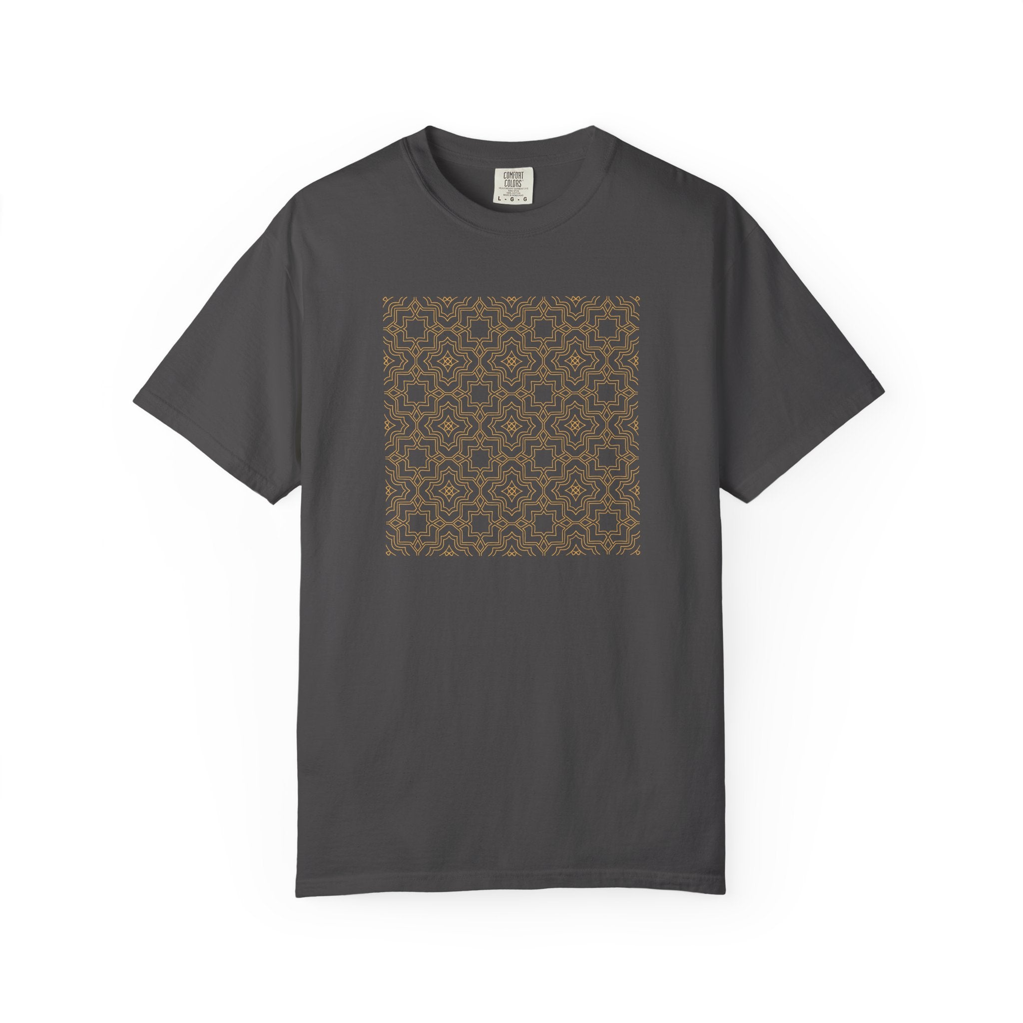 01 - Vintage Baroque pattern Tee