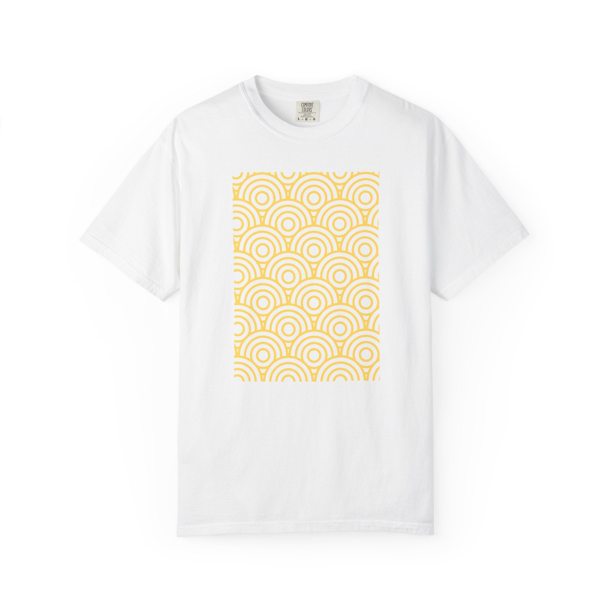 01 - Geometric Tee  / Tee Géométrique