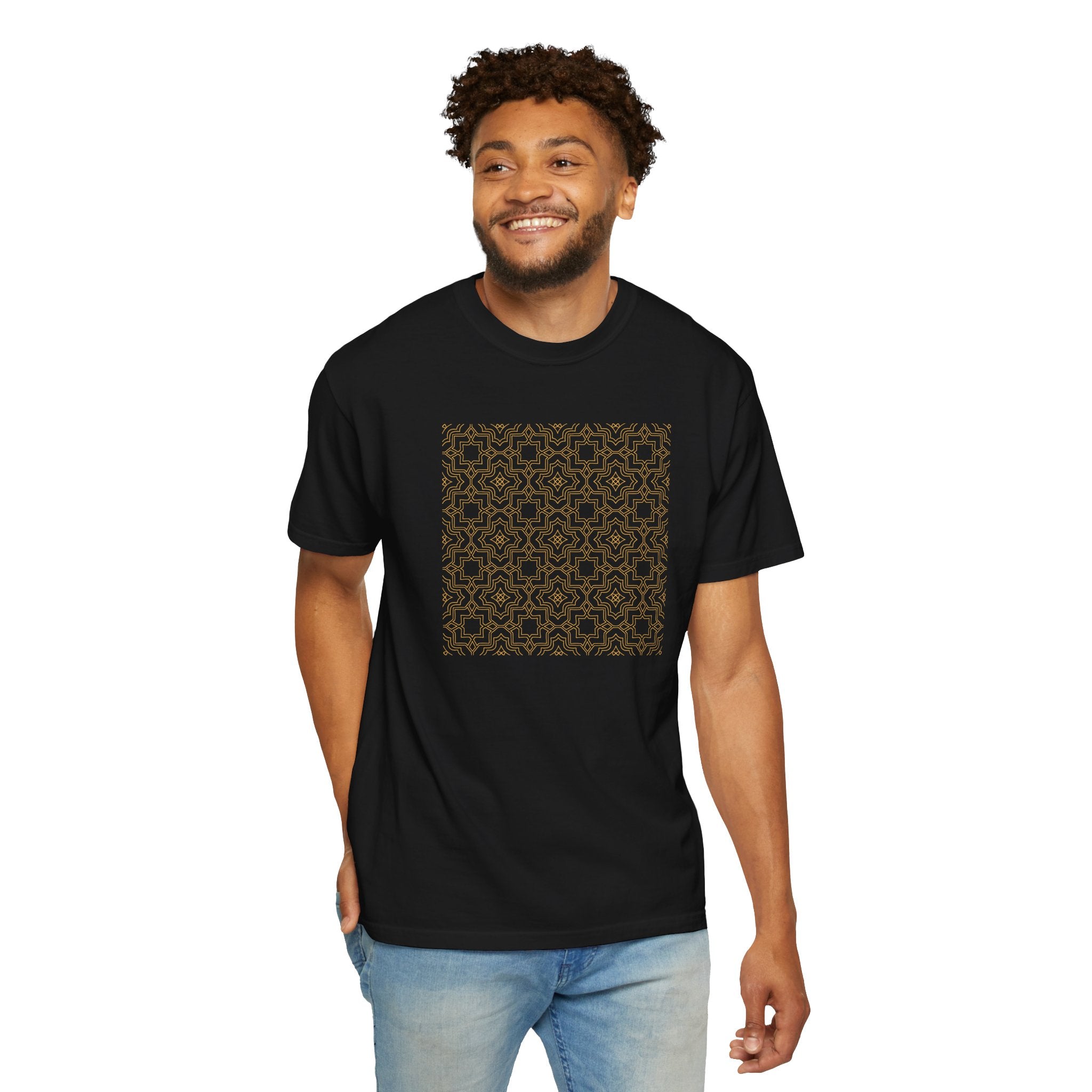 01 - Vintage Baroque pattern Tee