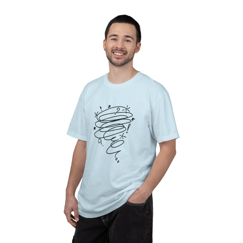 01- Minimal hand drawing Tee / Tee minimaliste dessin