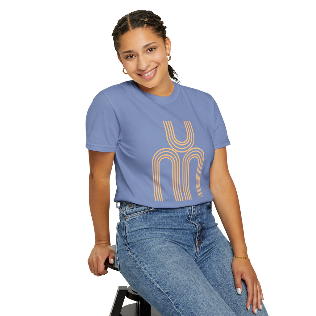 01 - Unisex Arch Tee
