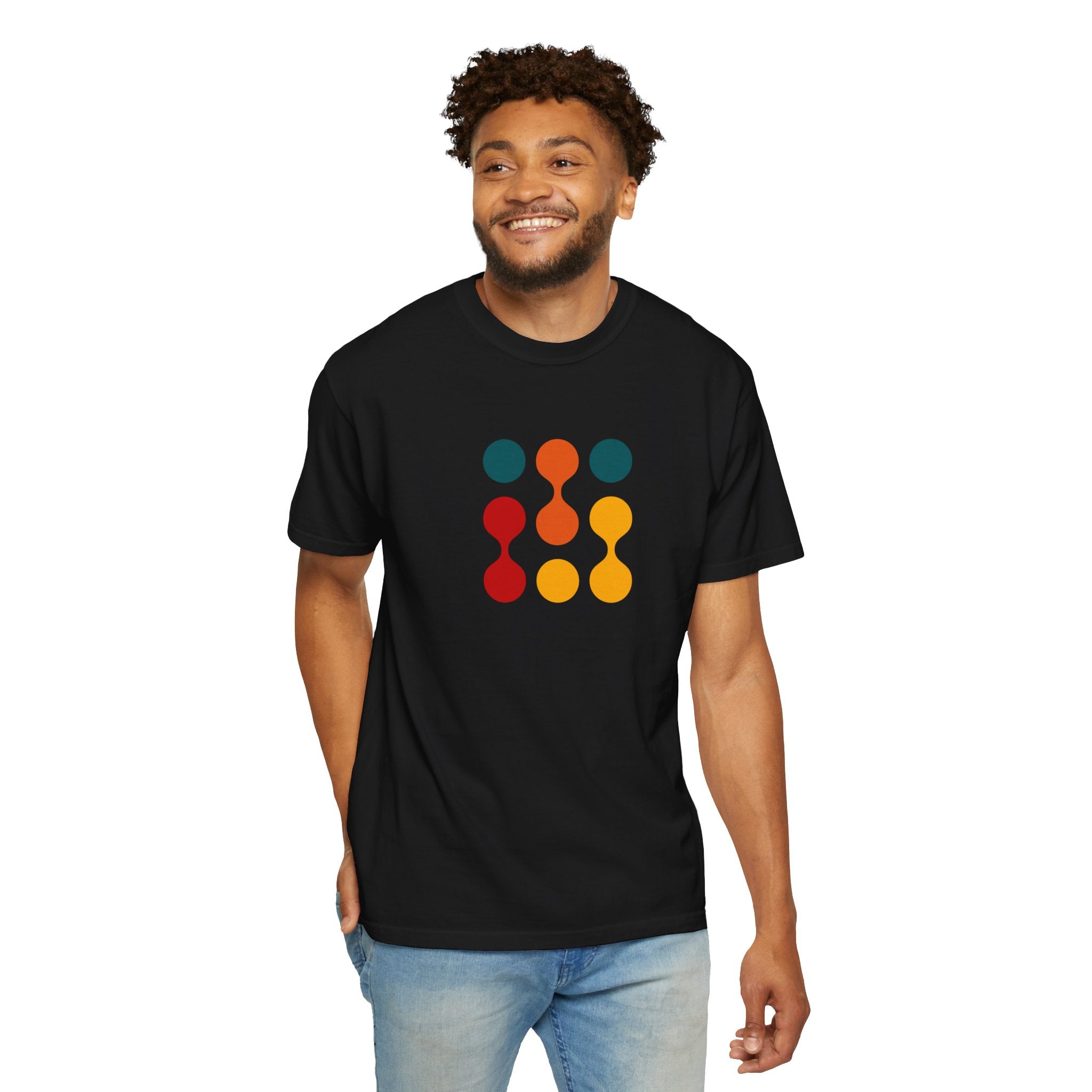 01- Geometric Tech Tee / Tee géométrique Tech